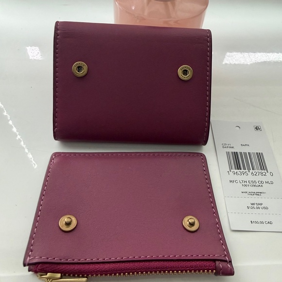 Coach Burgundy Leather Card Holder with Gold Logo - Picture 4 of 6